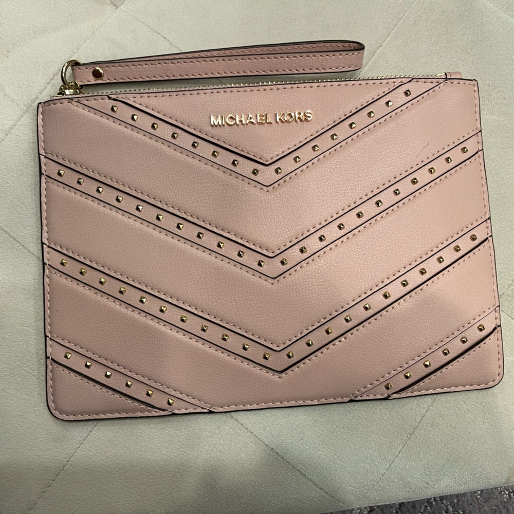 Michael Kors Pink hand purse